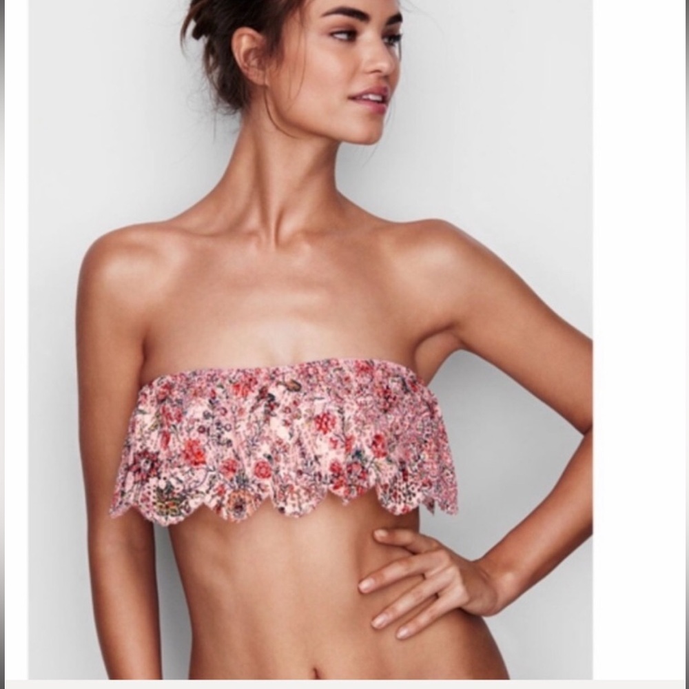 NWT Victoria’s Secrets strapless bralette